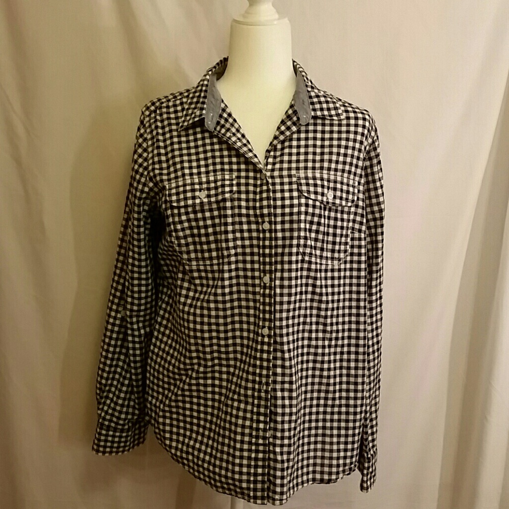 Long sleeve button down shirt.